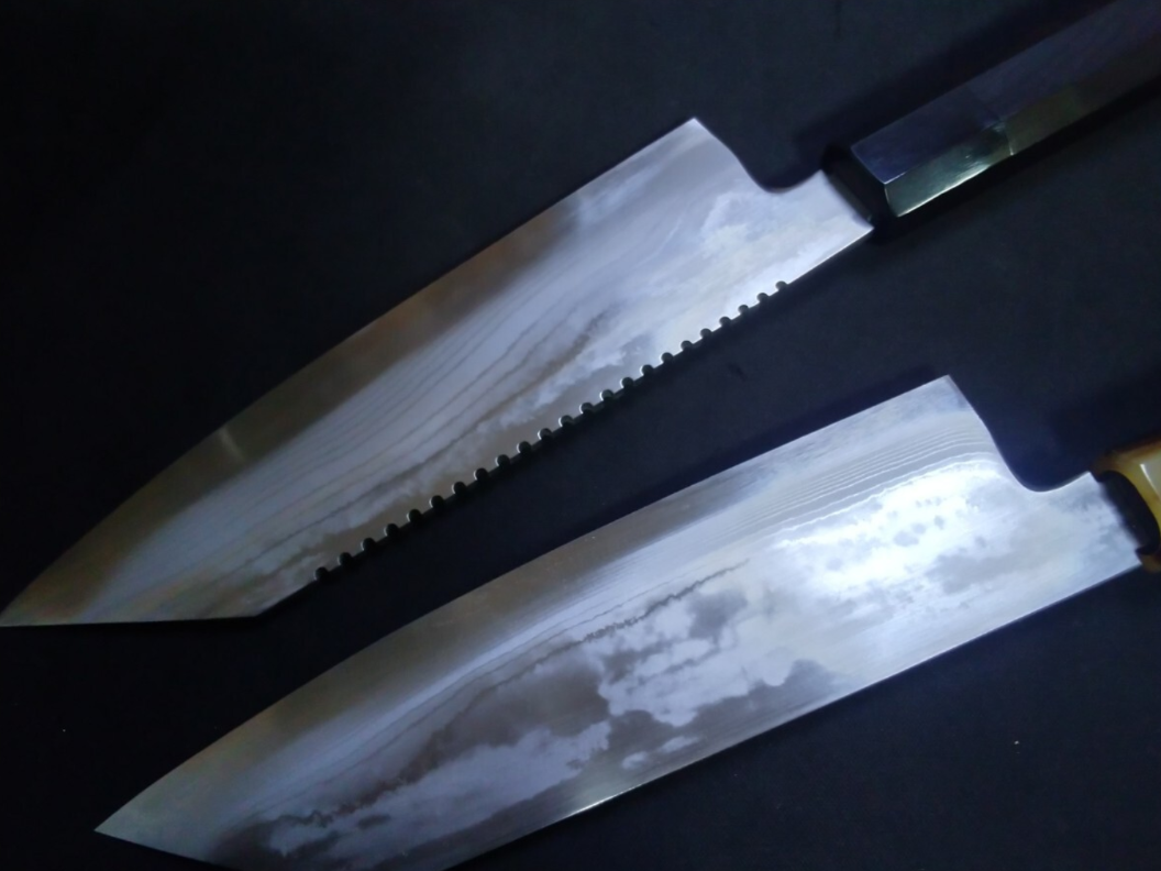 Blue Steel #1 Damascus Santoku 180mm- Mirror Polished Blur Finish