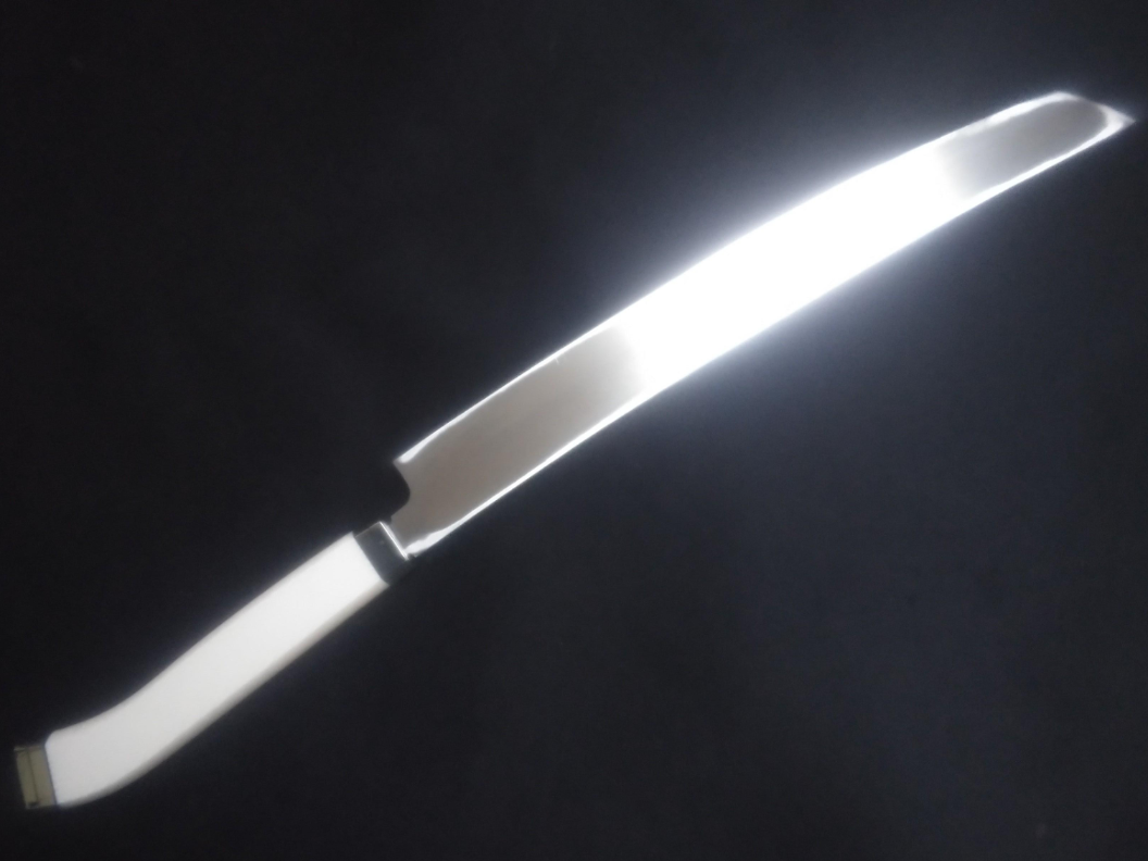 Ginsan Yanagiba (Sakimaru) 300mm -Mirror Polished (one side) -Colored pistol-grip handle
