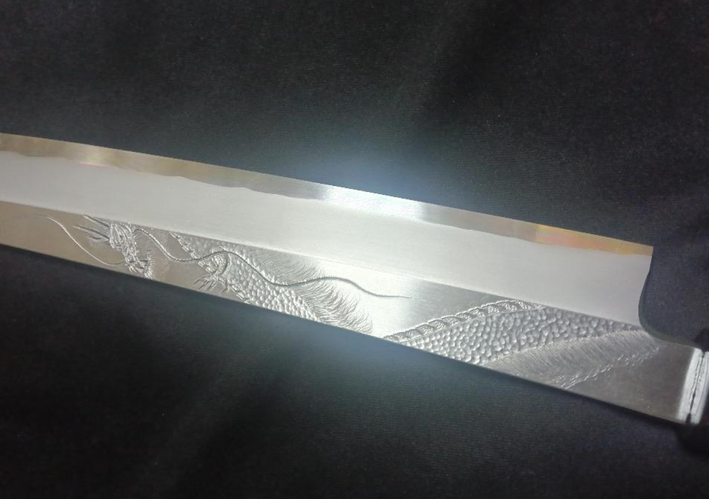 Ginsan Yanagiba (Sakimaru) 390mm - Hand-Engraved Dragon