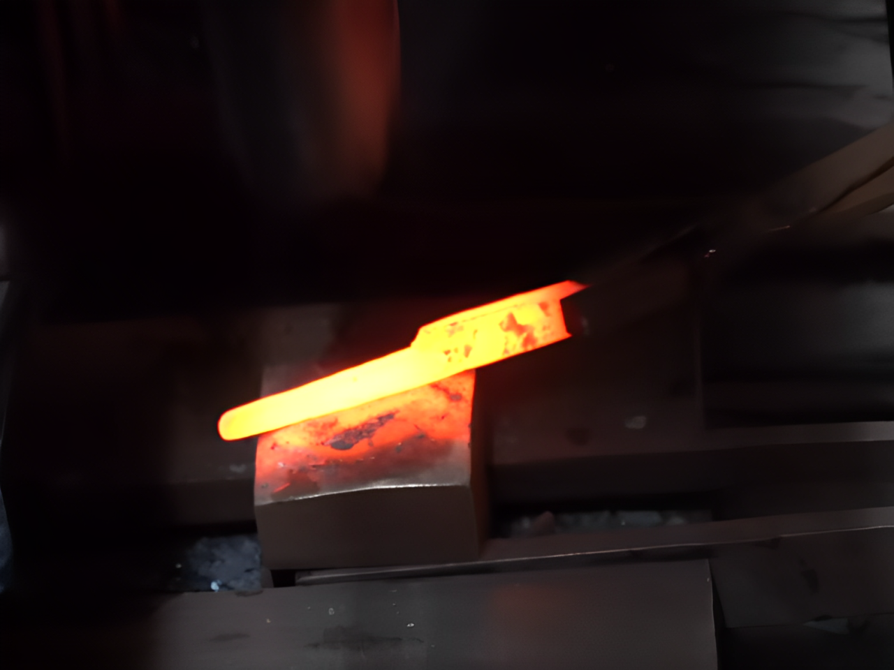 Knife_forging_proces