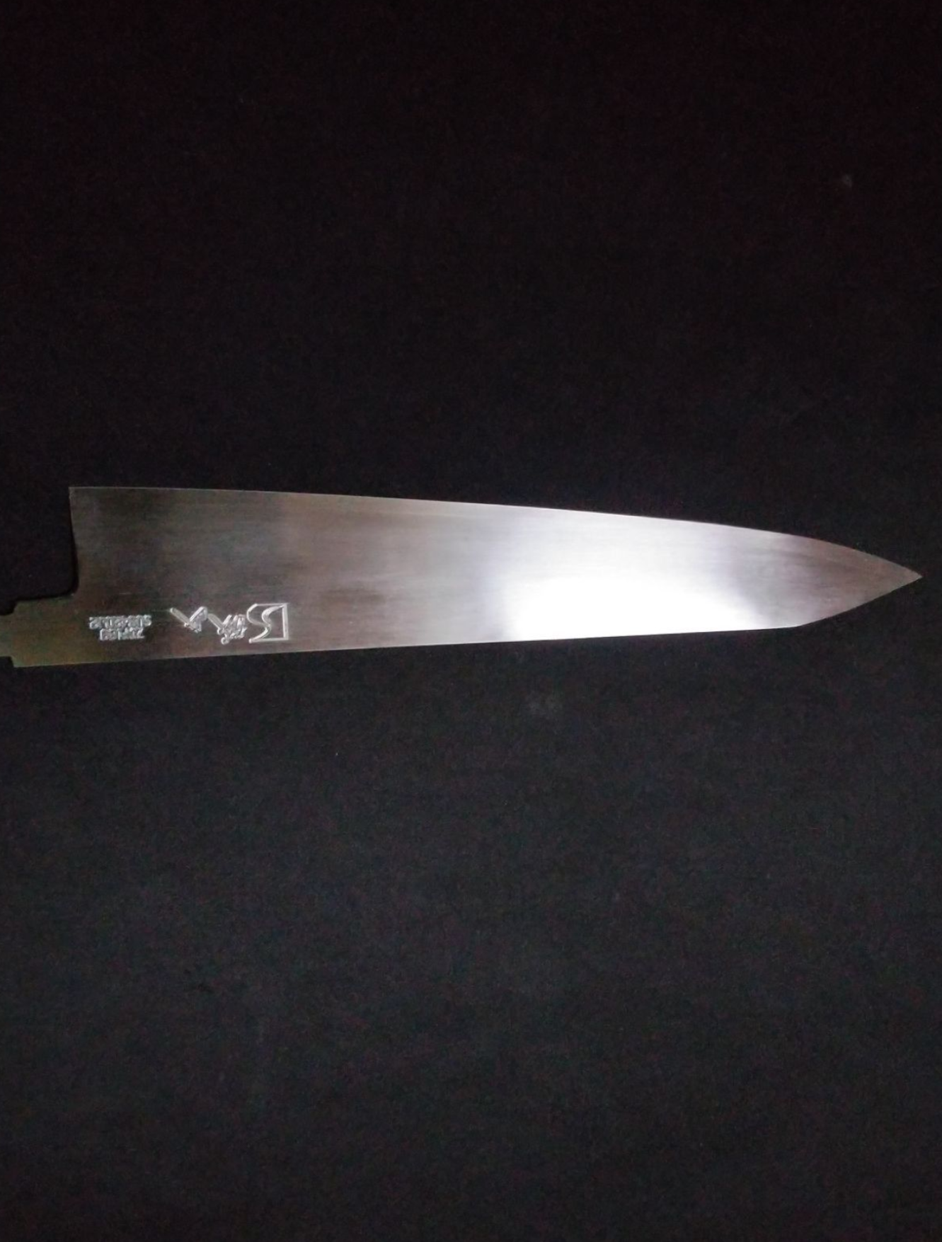 ZDP189 Gyuto 240 mm poli miroir (des deux côtés)