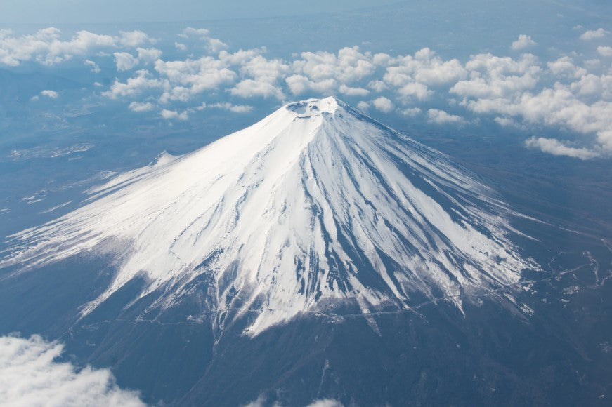 Mt. Fuji is the symbol of KIREAJI.