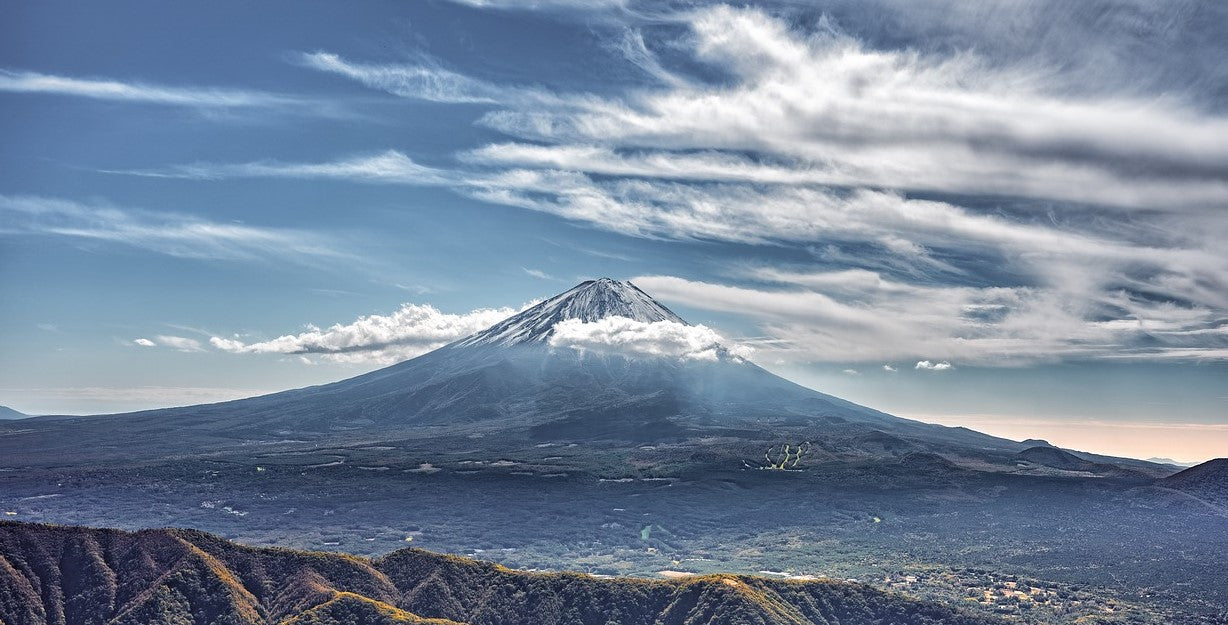 Mt. Fuji is the symbol of KIREAJI.