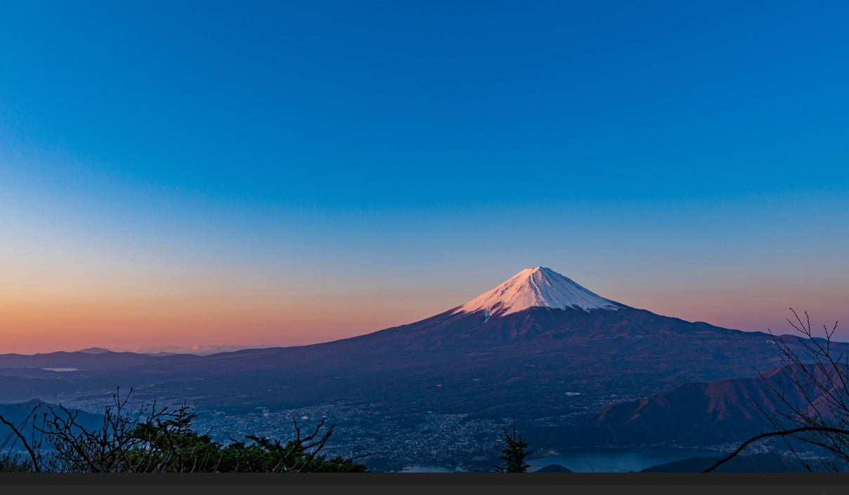 Mt. Fuji is the symbol of KIREAJI.