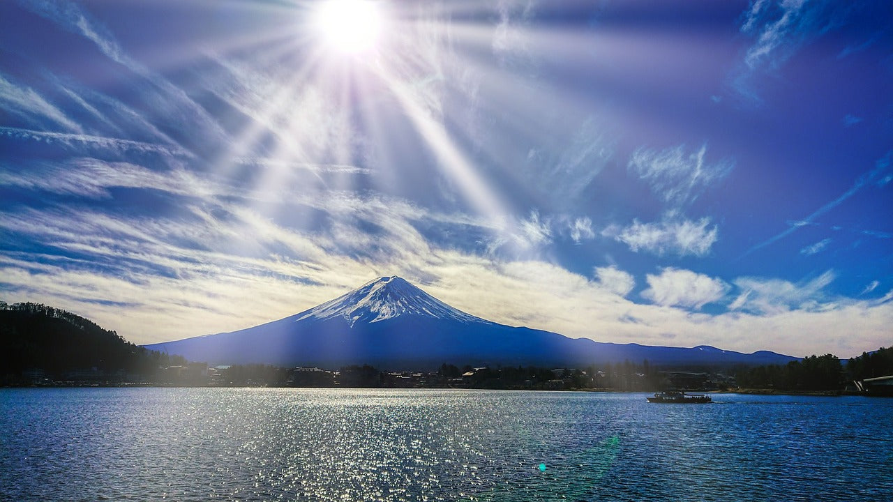 Mt. Fuji is the symbol of KIREAJI.