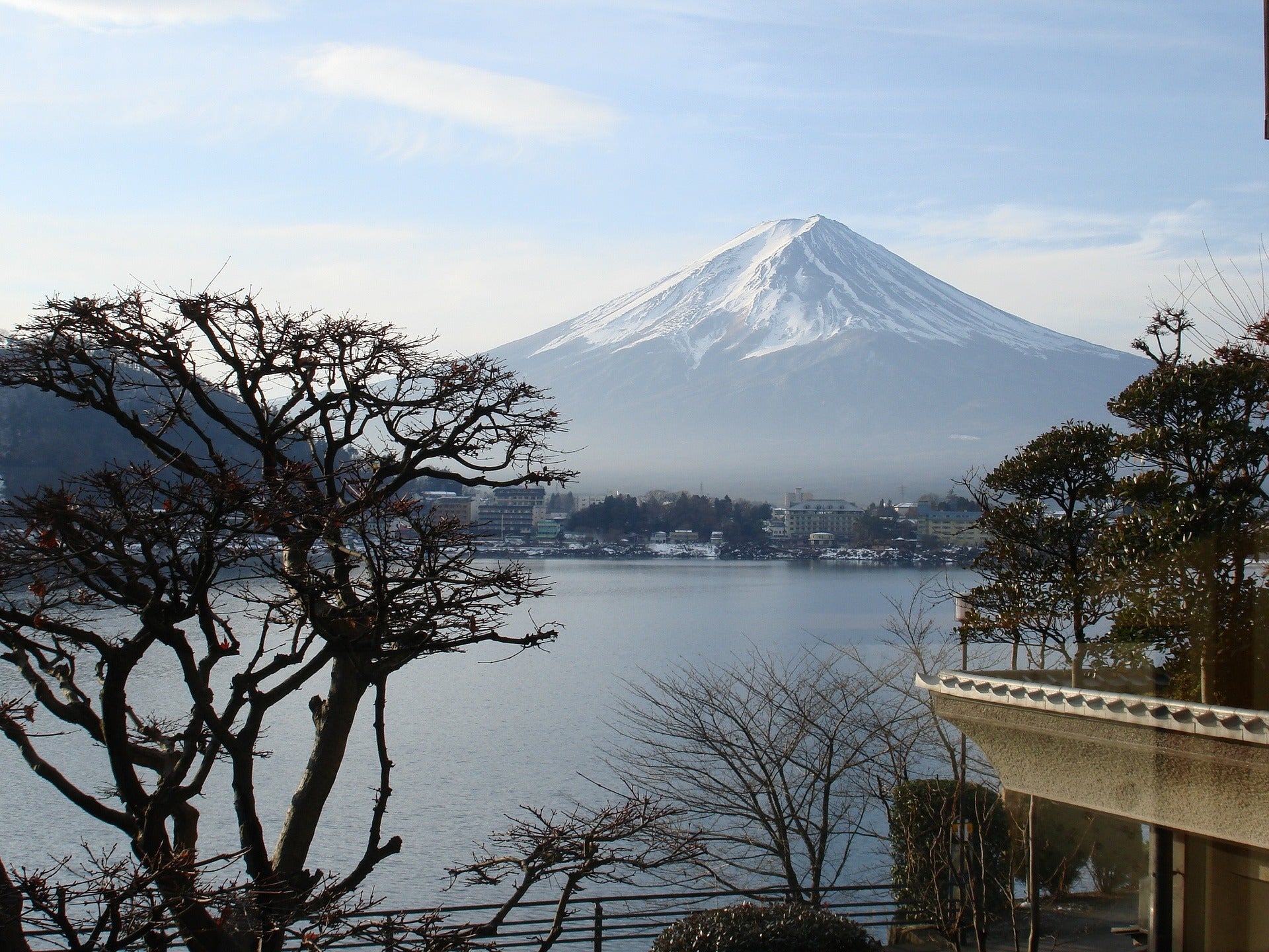 Mt. Fuji is the symbol of KIREAJI.